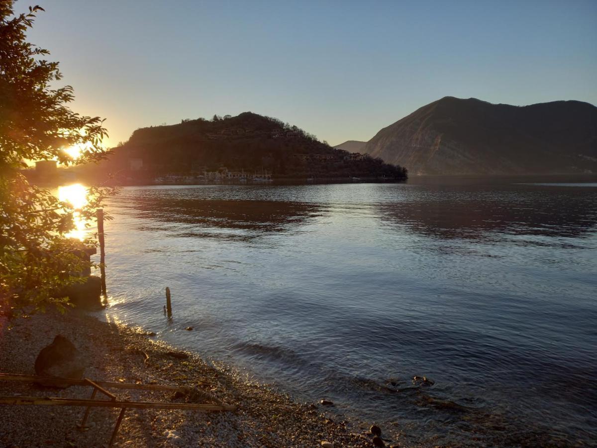 L'Oleandro Sul Lago D'Iseo B&B Сулцано Екстериор снимка