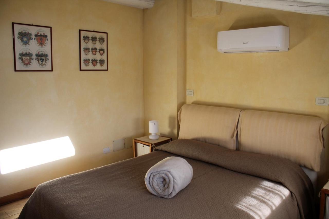 L'Oleandro Sul Lago D'Iseo B&B Сулцано Екстериор снимка